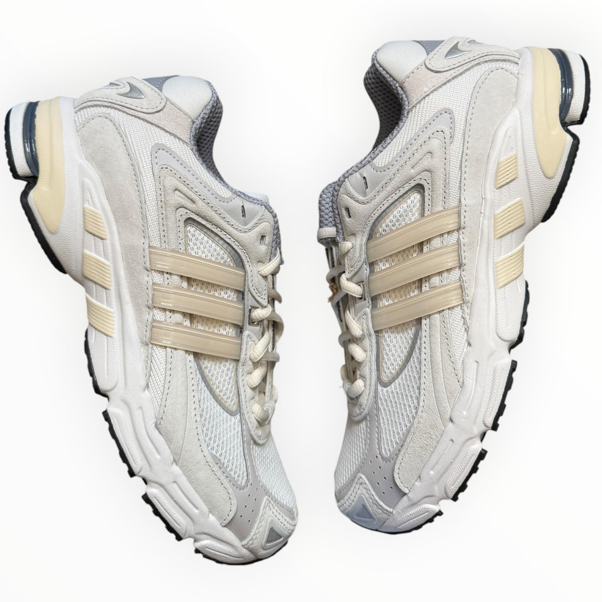 Adidas Response CL “Crystal White”