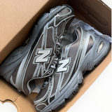 New Balance 740 “Black Metallic” - on foot