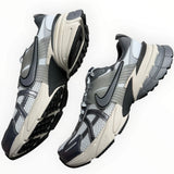 Nike V2K Run “Pure Platinum Wolf Grey” - back