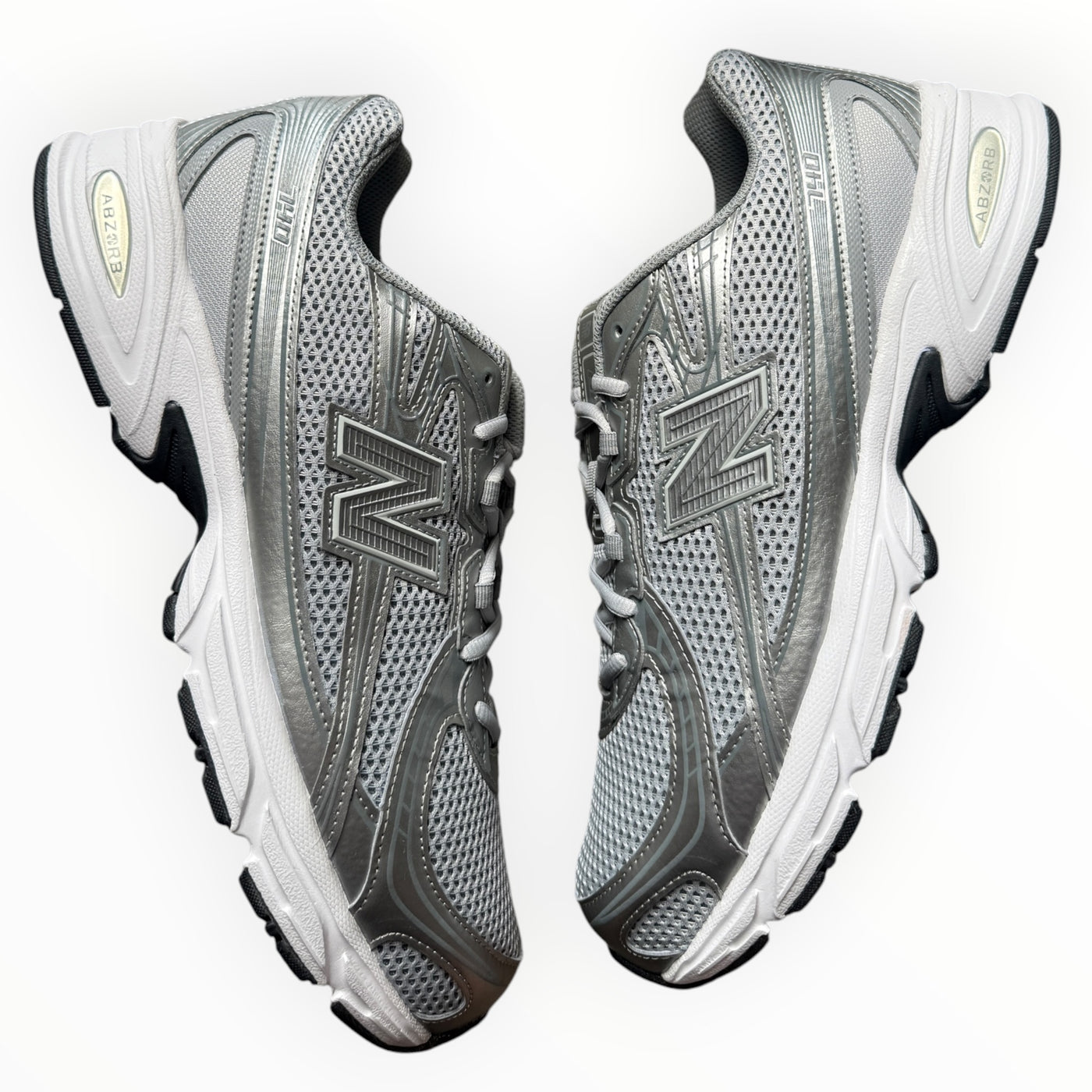 New Balance 740 “Silver Castlerock”
