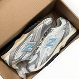 New Balance 204L “Silver Metallic Sky” - on foot