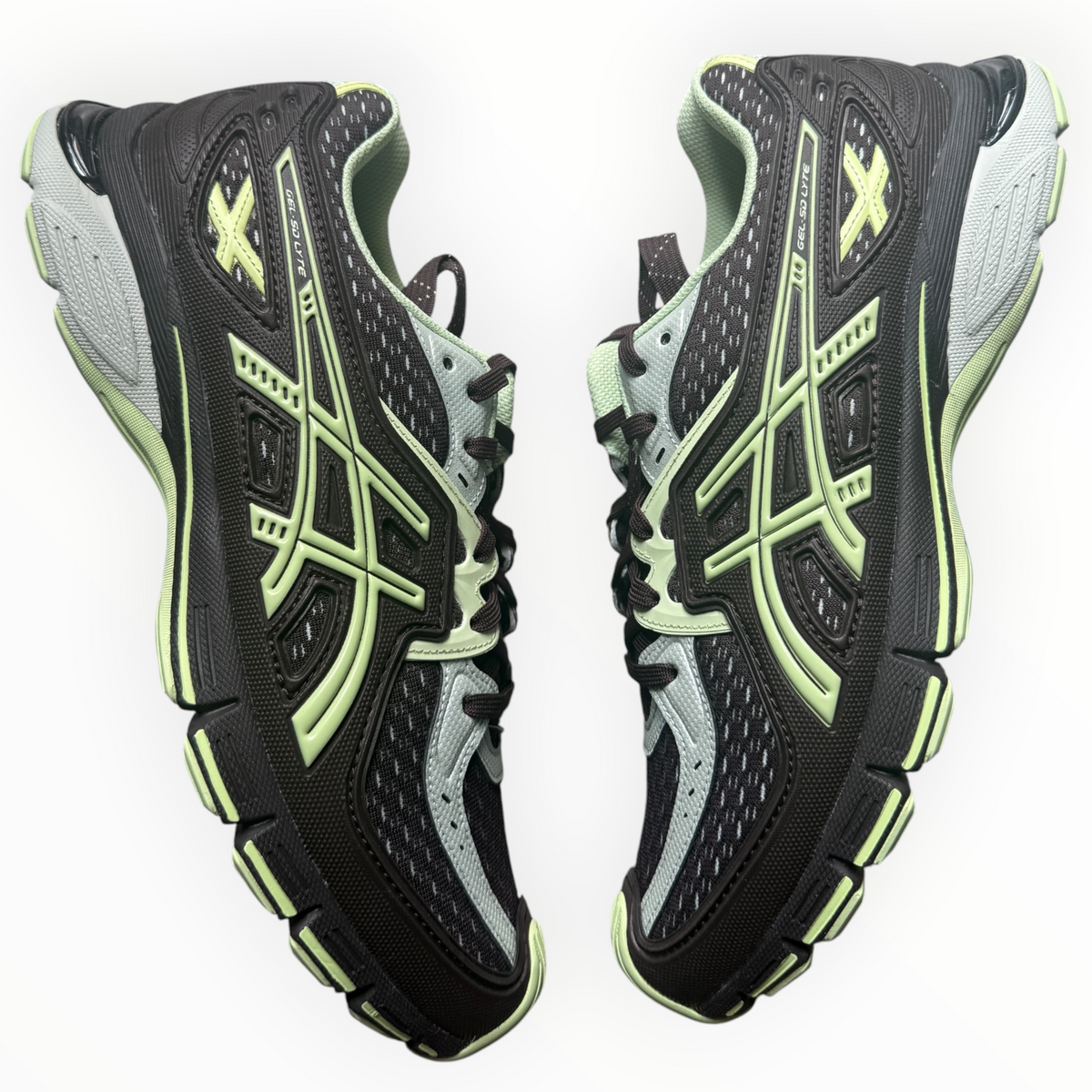 ASICS UB12-S GEL-SD Lyte “Lichen Rock Coffee”