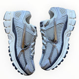 Nike Zoom Vomero 5 “Photon Dust Metallic Silver” - front