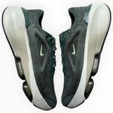 Nike Versair “Vintage Green” - front