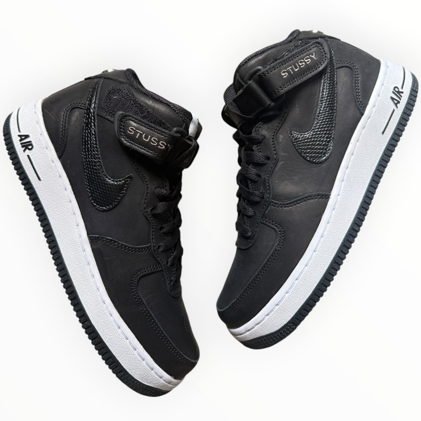 Nike Air Force 1 Mid x Stüssy “Light Bone Black”