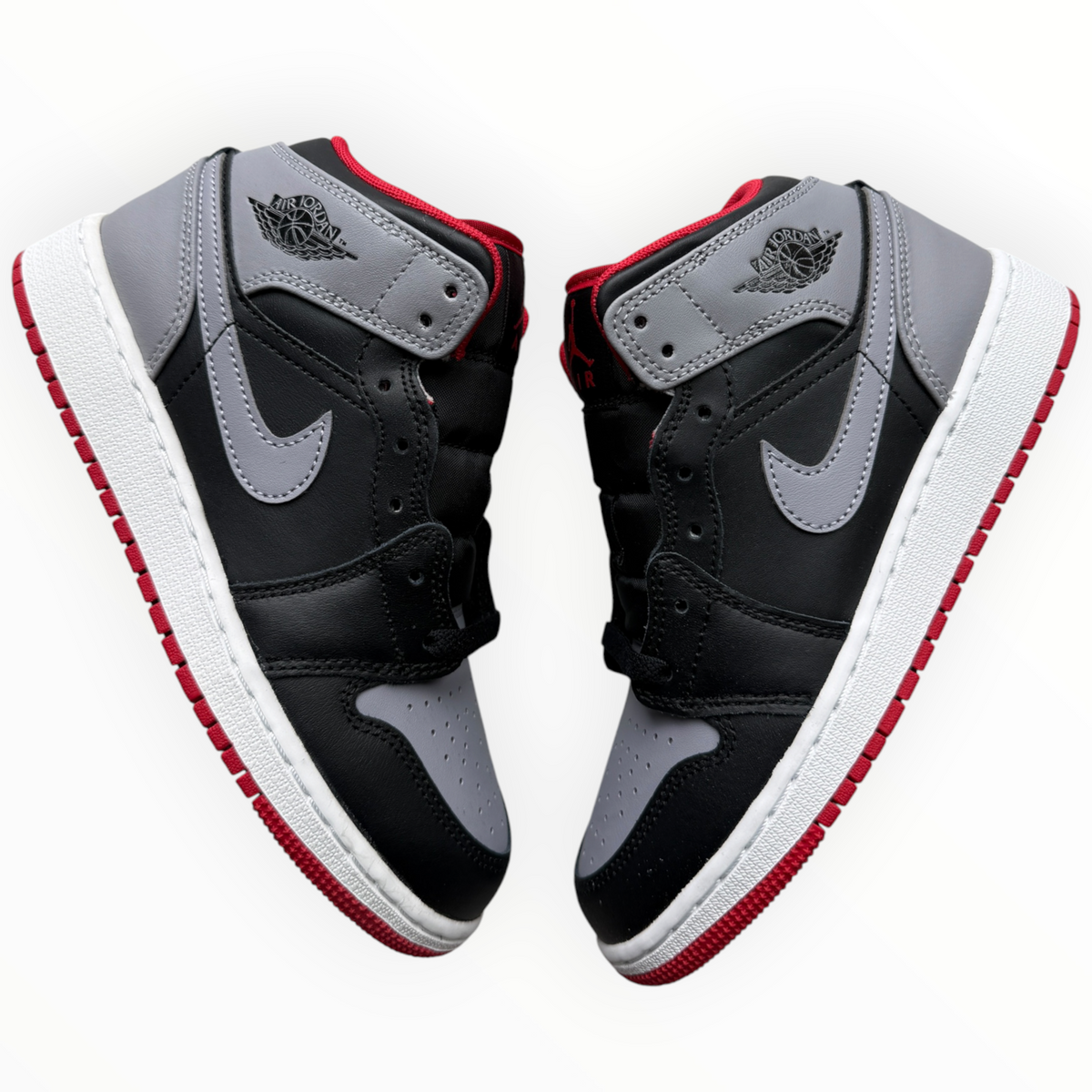 Jordan 1 Mid “Bred Shadow”