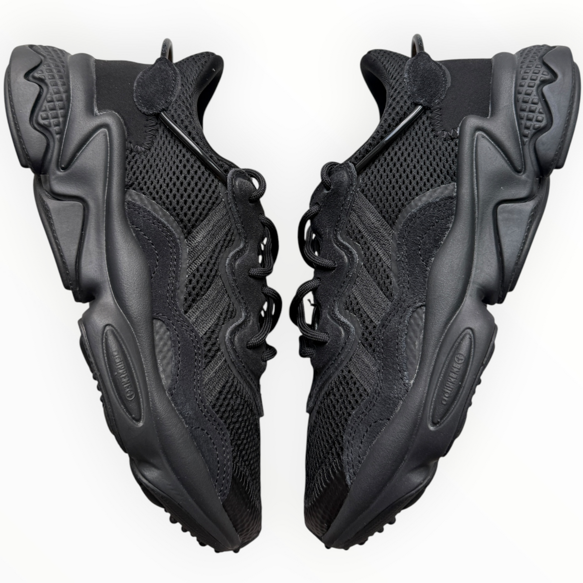 Adidas Ozweego “Black Carbon Mesh”