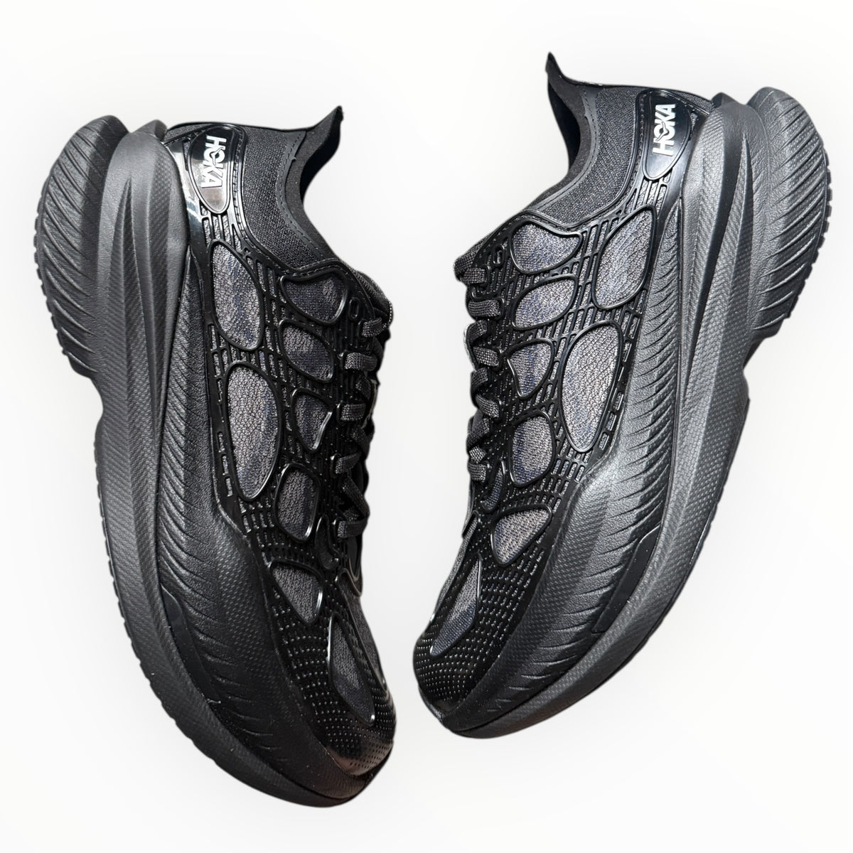 Hoka One One Mach X Caged “Black Midnight Blue”