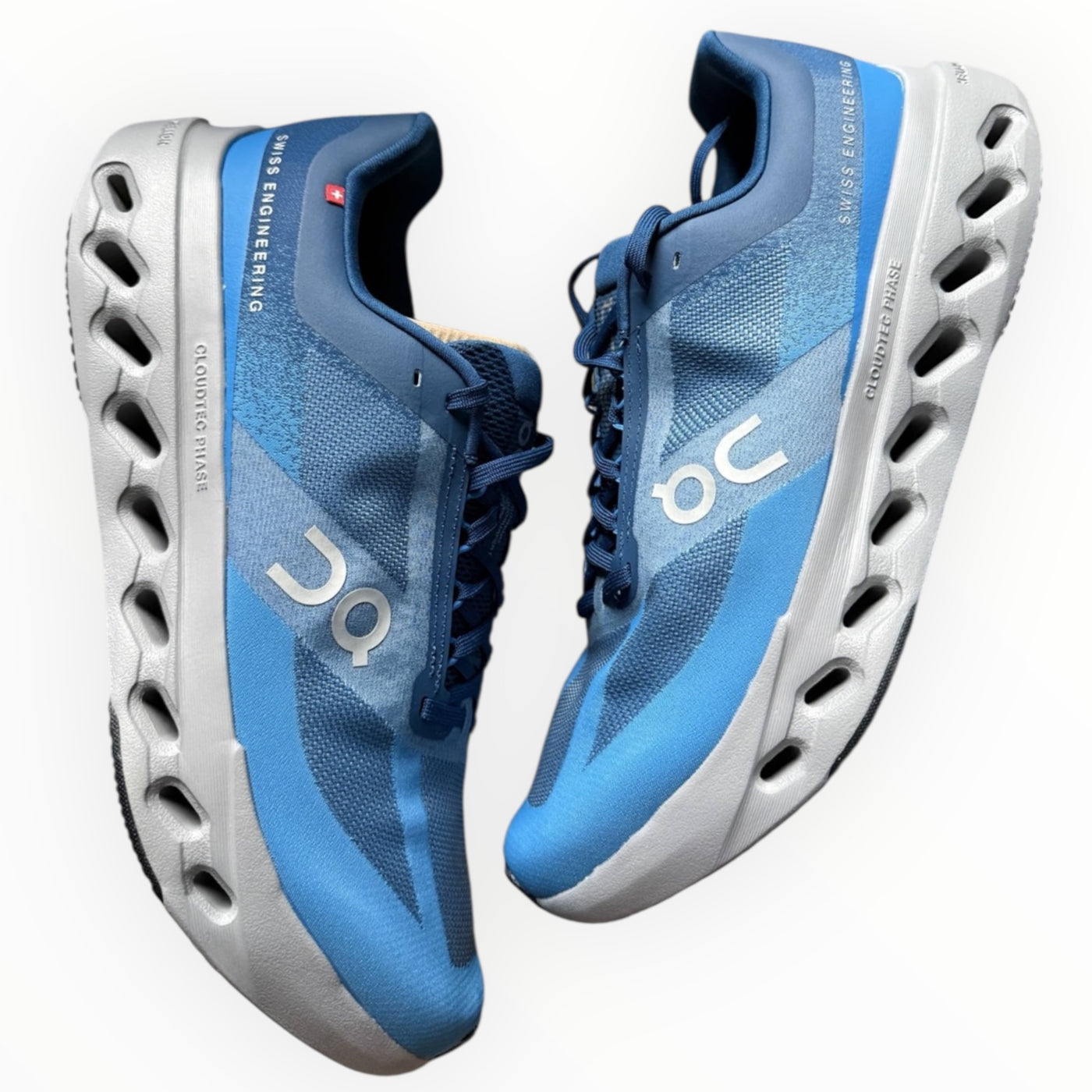 On Running Cloudsurfer “Alloy Blue”