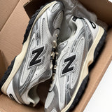 New Balance 204L “Silver Metallic Black”