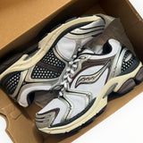 Saucony ProGrid Triumph 4 “Silver Chrome” - on foot