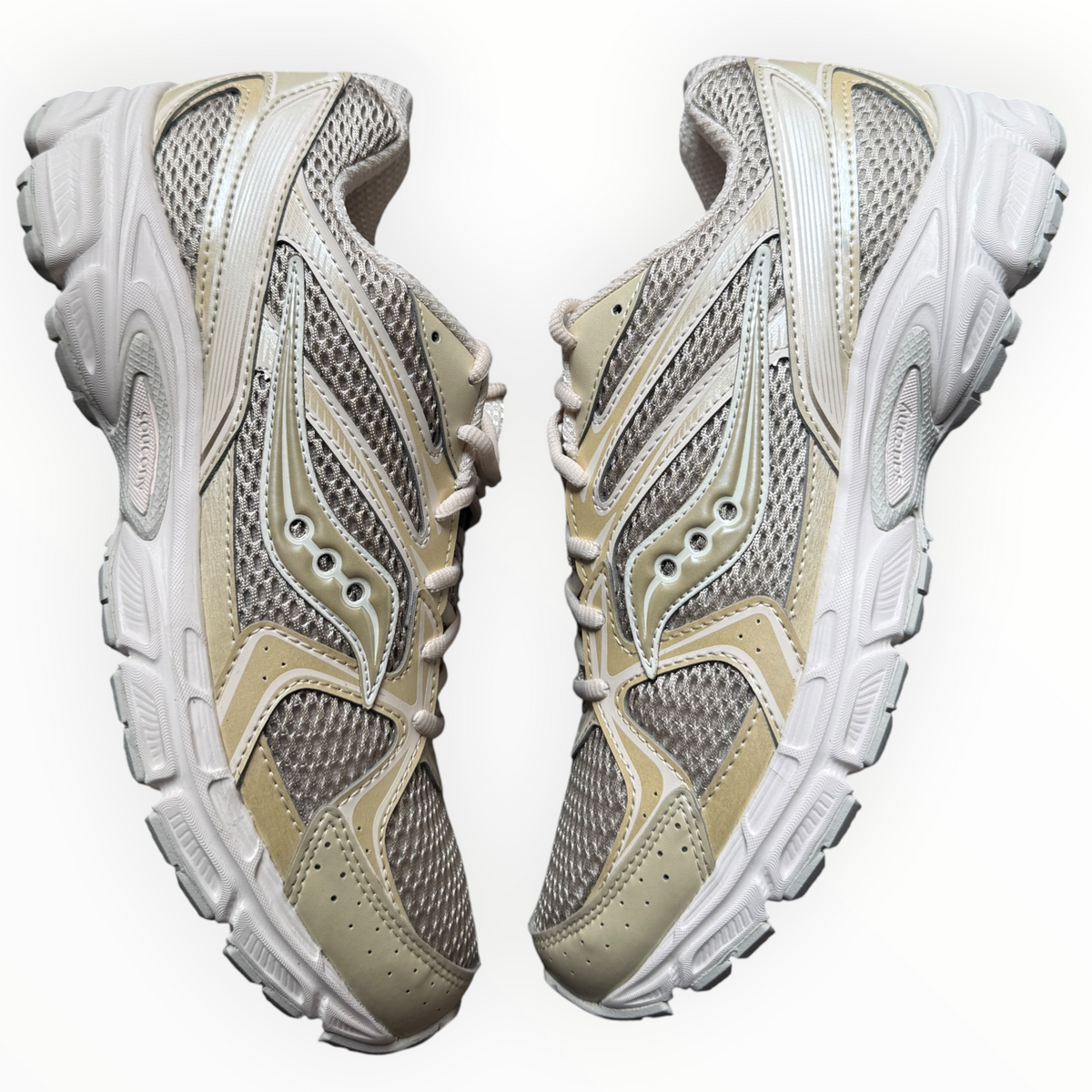 Saucony Ride Millennium “Cream Silver”