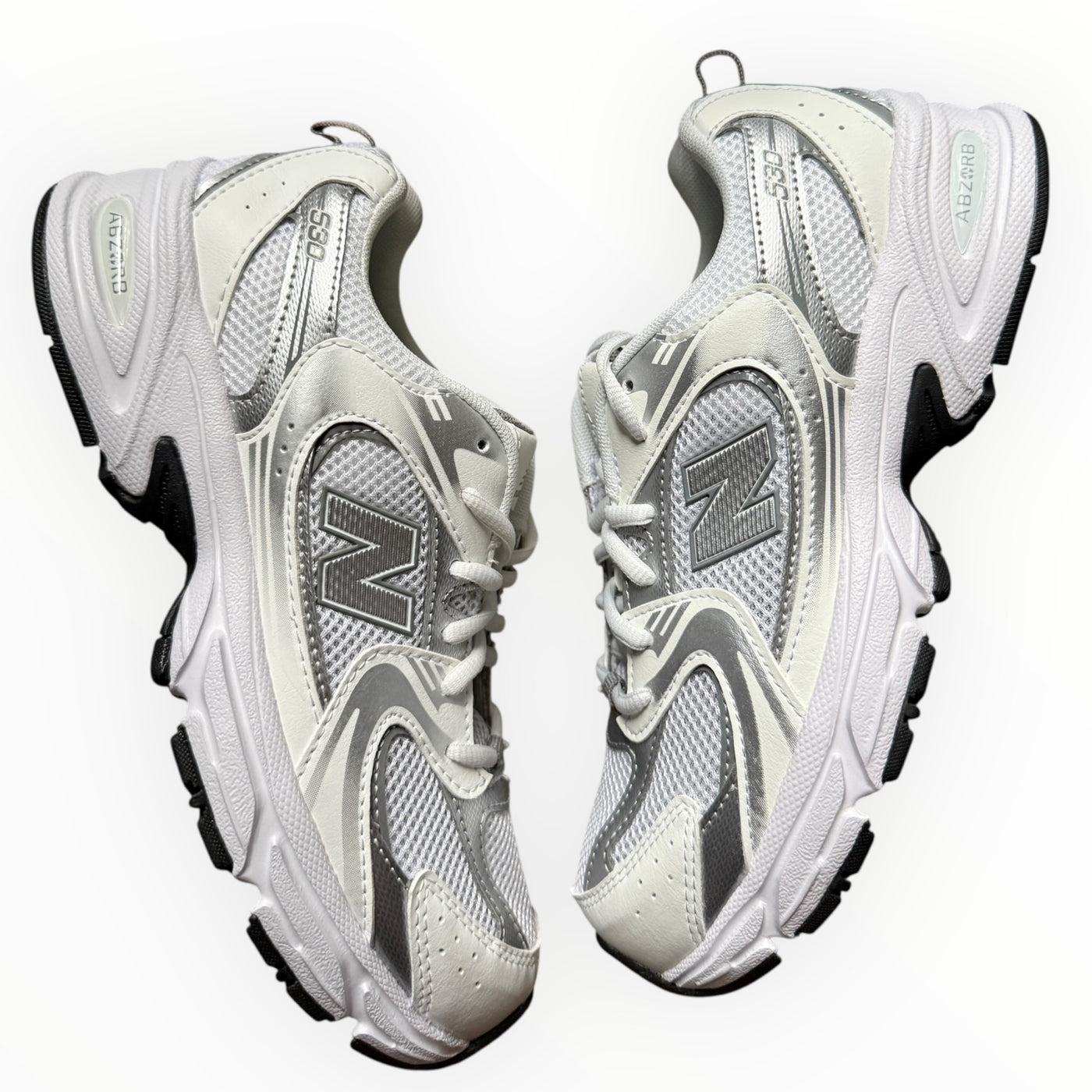 New Balance 530 “White Silver”