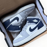 Jordan 1 Mid “Wolf Grey Midnight Navy”