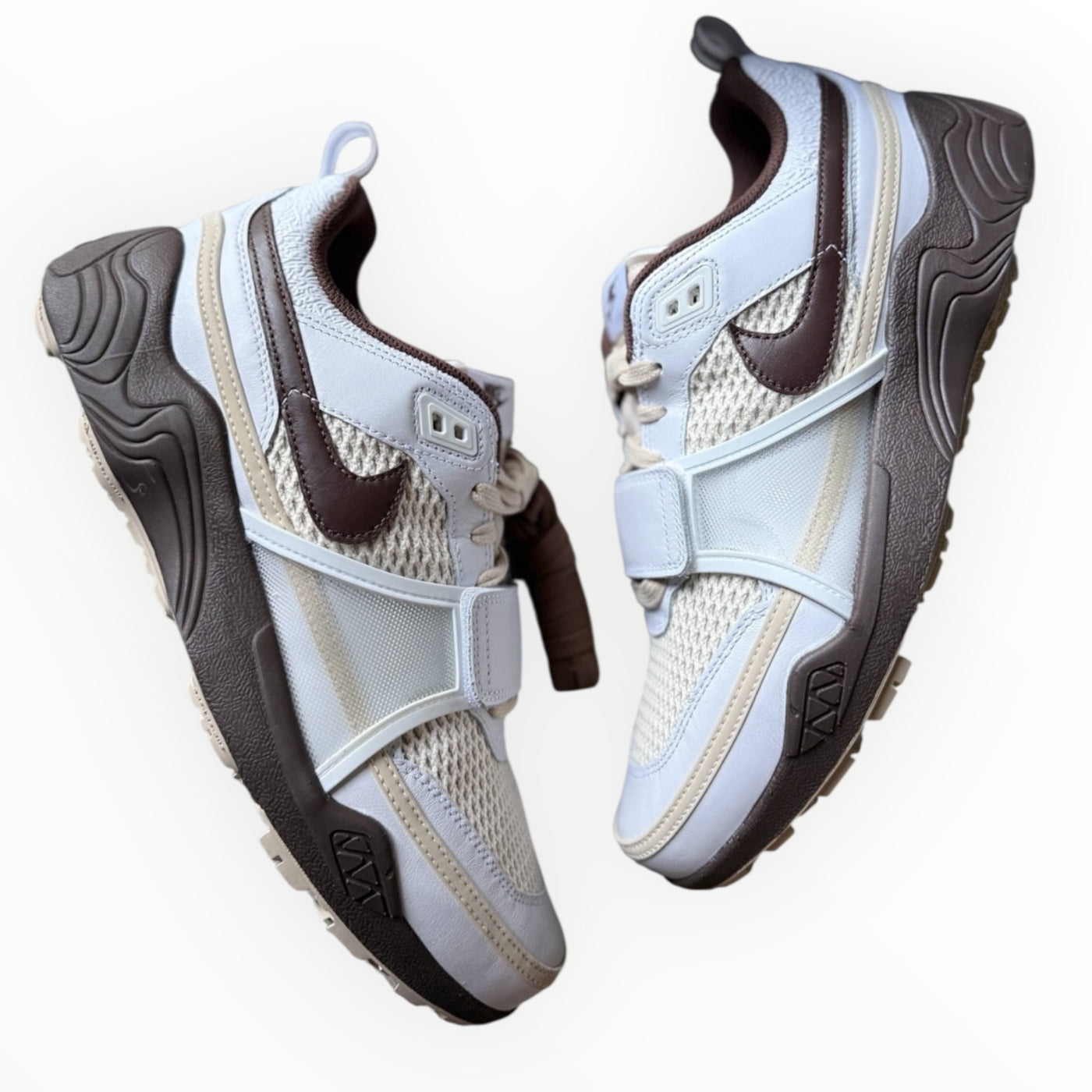 Nike Zoom Field Jaxx x Travis Scott “Light Chocolate”