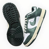 Nike Dunk Low "Vintage Green"